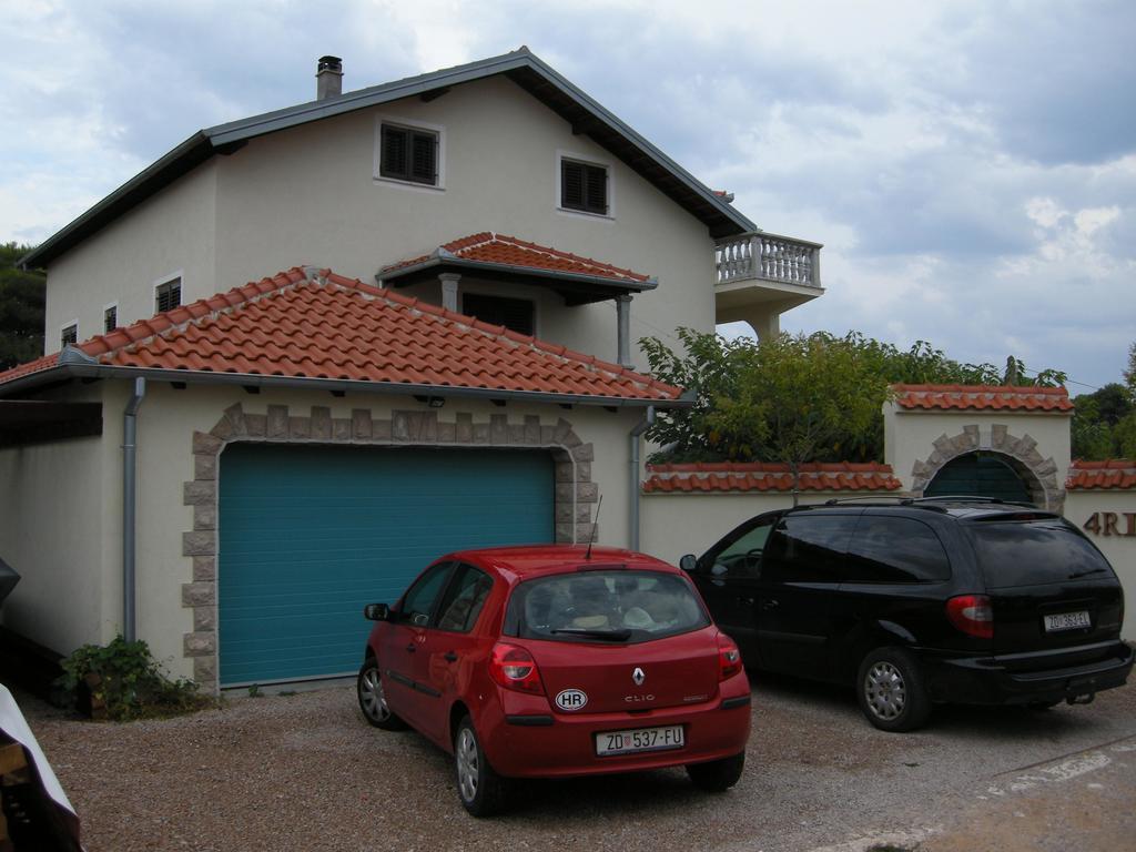 Holiday Home 1 Bibinje Exterior photo